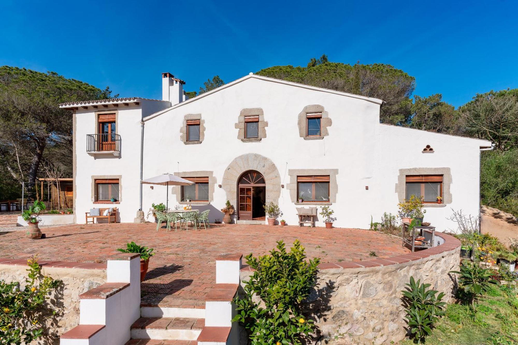 La Terraza - Grosszuegiges Appartment In Katalanischer Masia Sant Iscle De Vallalta Dış mekan fotoğraf