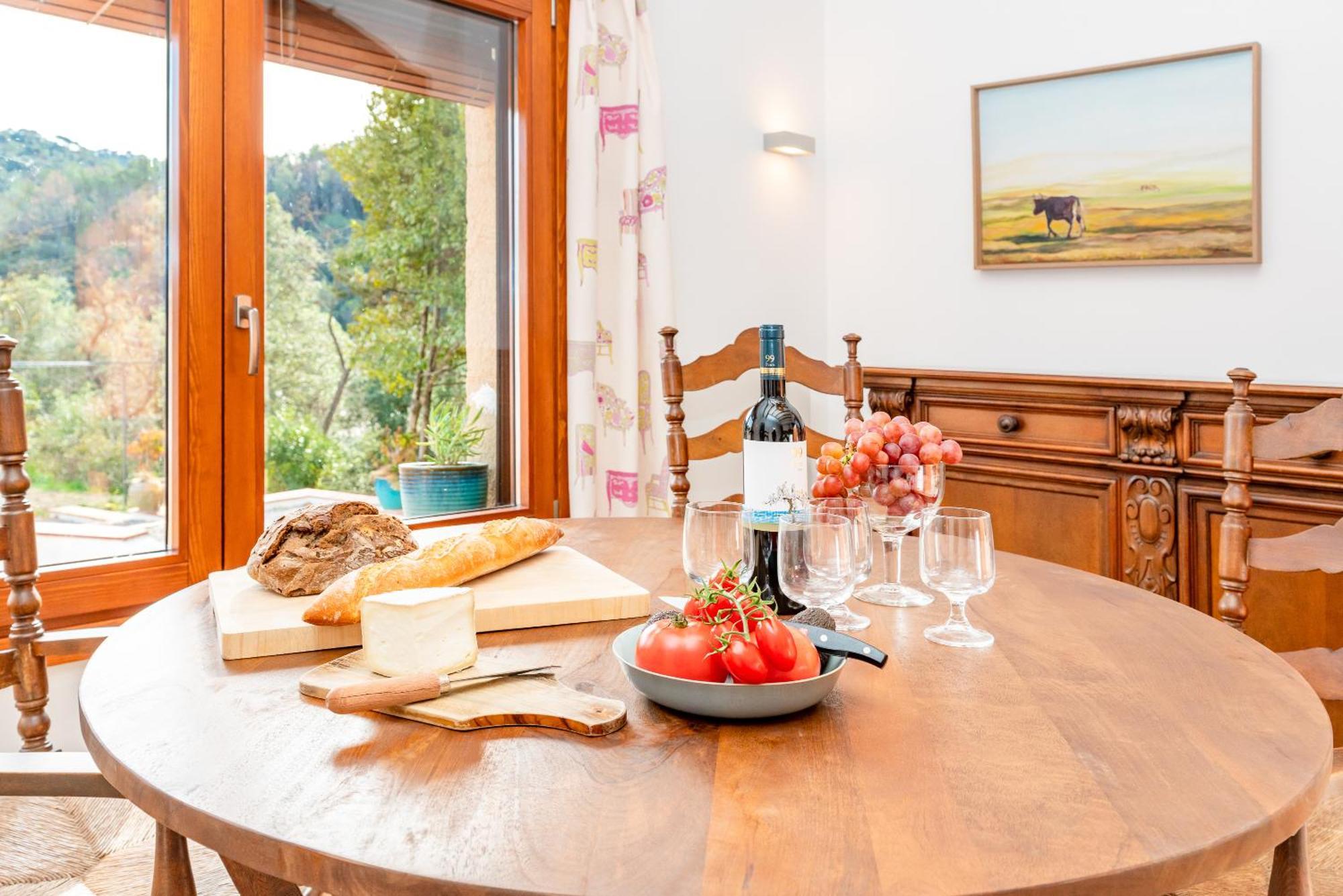 La Terraza - Grosszuegiges Appartment In Katalanischer Masia Sant Iscle De Vallalta Dış mekan fotoğraf